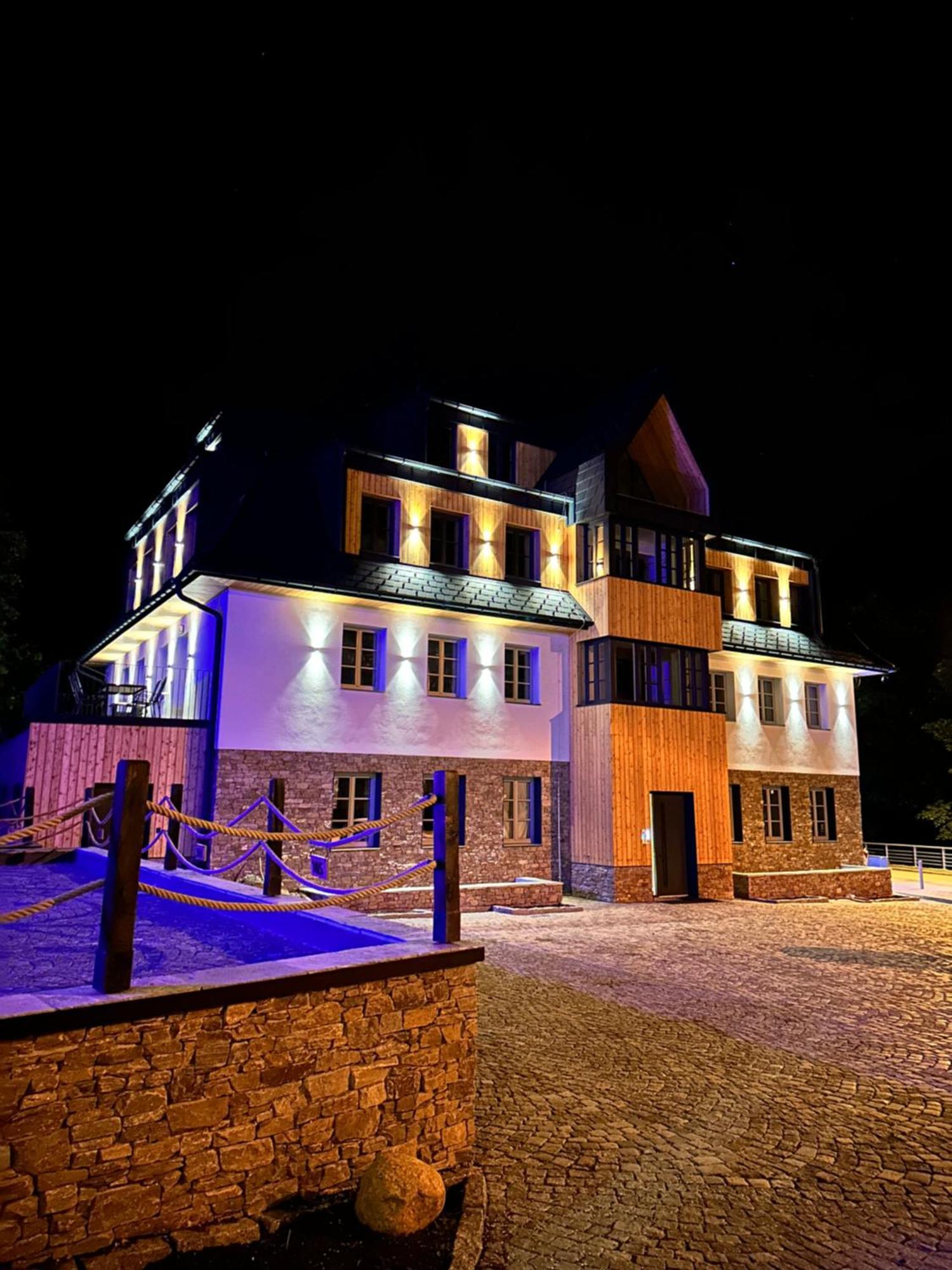 Apartmany Barth Holiday - Rezidence Maj Pec pod Snezkou Exterior foto